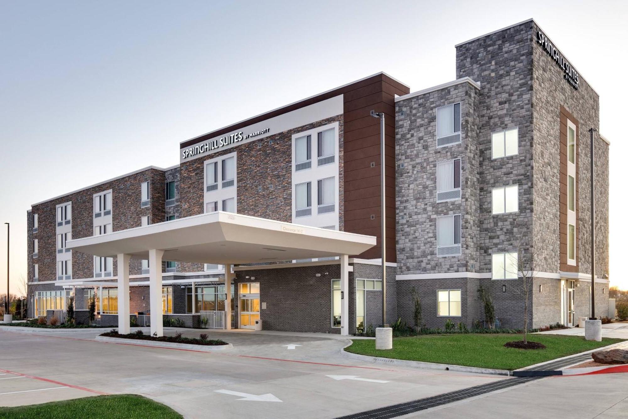 Springhill Suites By Marriott Dallas Mansfield Exterior foto